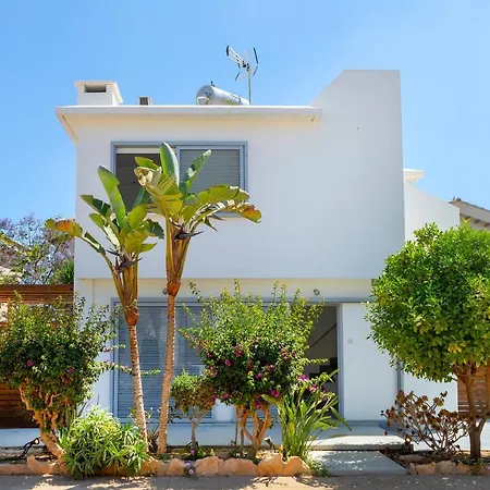 فيلة Cyclops Cave