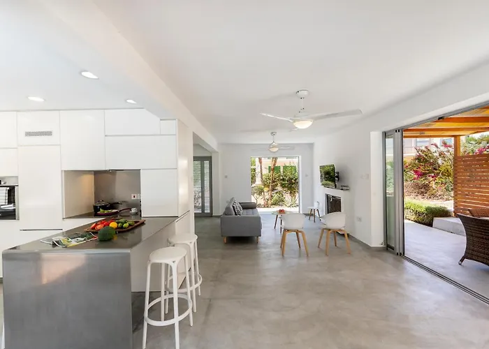 Cyclops Cave * Protaras